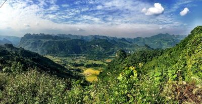 Phil Marshalsea Cycling on the  tour with redspokes